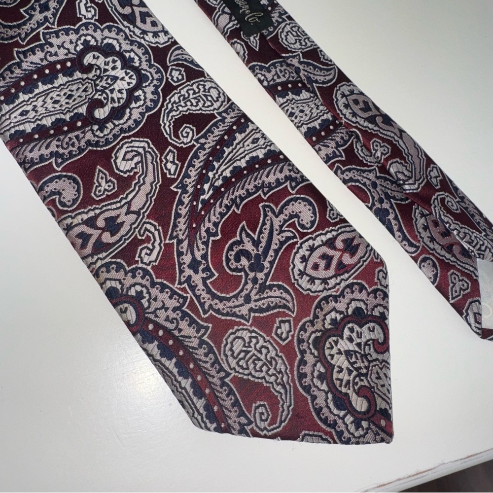 Vintage Christian Dior Paisley Patterned Tie in Burgundy and Gray